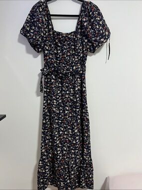 Navy Floral Puff-Sleeve Maxi Dress with Waist Tie